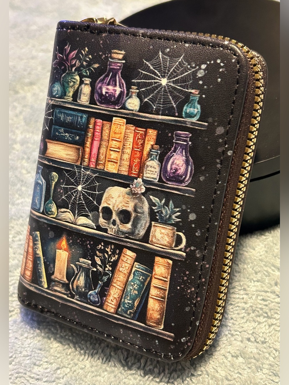 SKULL & POTION ZIPPERED WALLET/BRAND NEW-IN-PLASTIC/PLUS LOBSTER-CLASP KEYRING